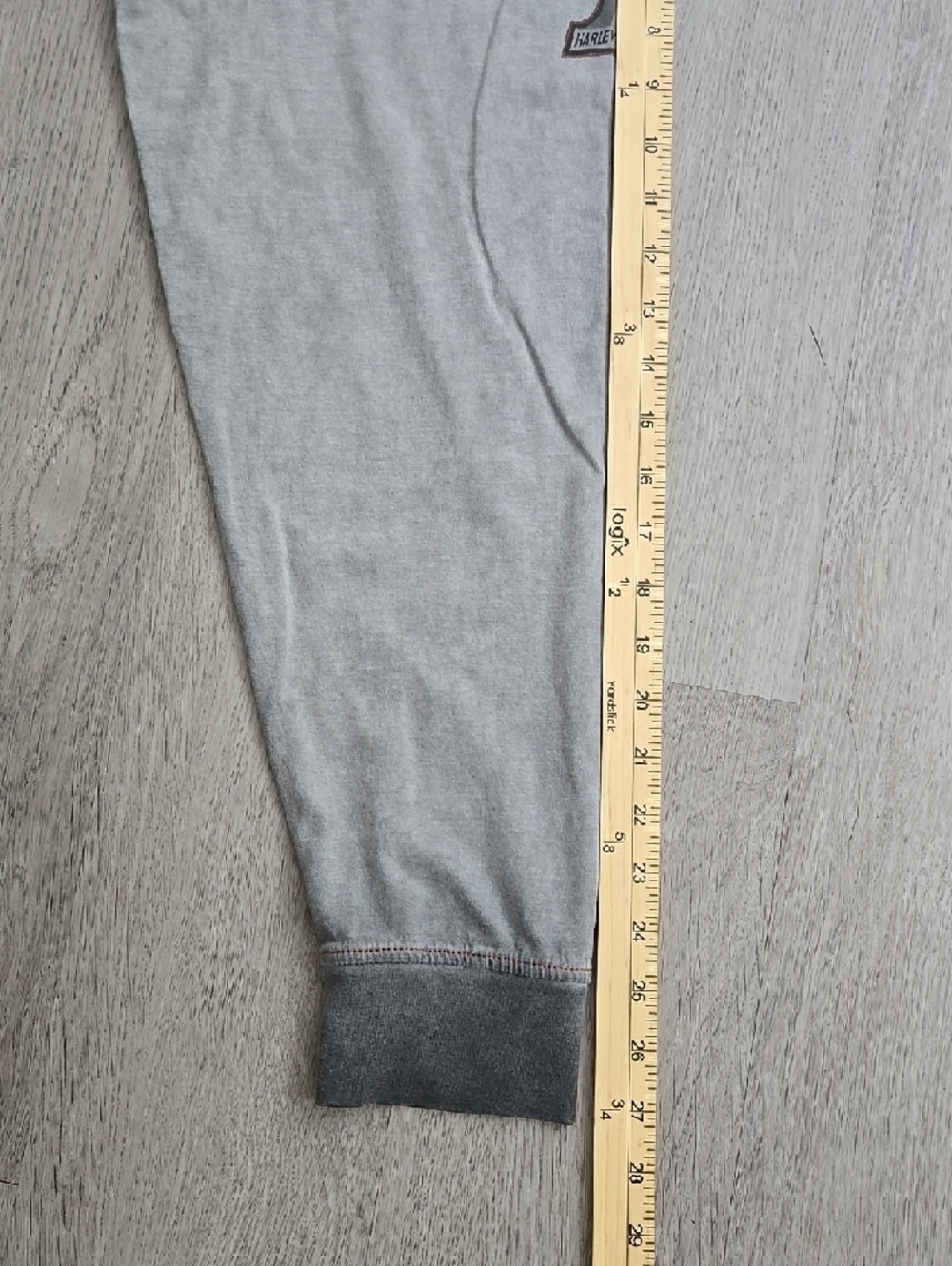 Harley Davidson Long Sleeve Tee Size XL - Picture 11 of 13